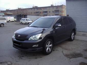 2003 Toyota Harrier Photos