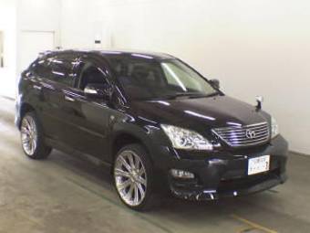 2003 Toyota Harrier Images