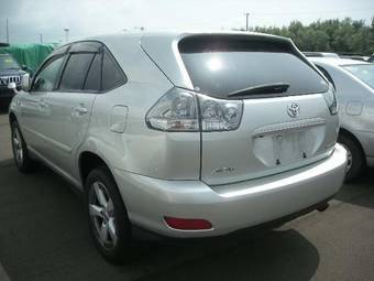 2003 Toyota Harrier Photos