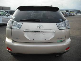 2003 Toyota Harrier Photos
