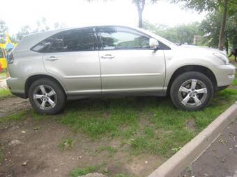 2003 Toyota Harrier Pictures