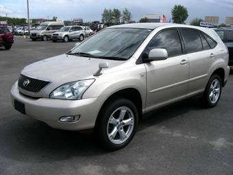 2003 Toyota Harrier Pictures