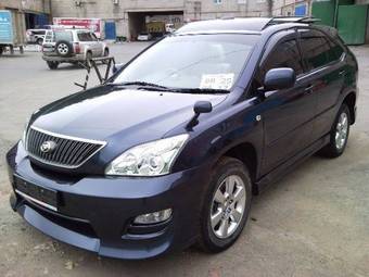 2003 Toyota Harrier Pictures