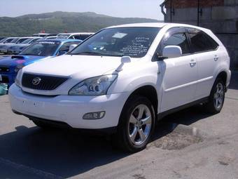 2003 Toyota Harrier Pictures