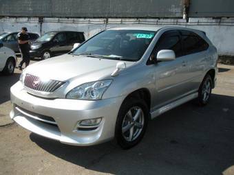 2003 Toyota Harrier Photos