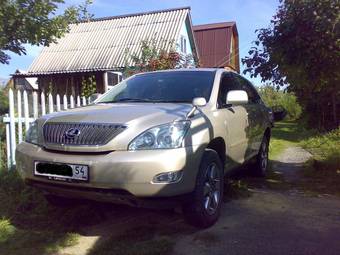 2003 Toyota Harrier Photos