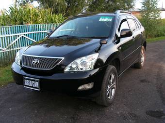 2003 Toyota Harrier Photos