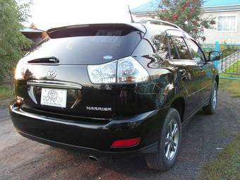 2003 Toyota Harrier Photos