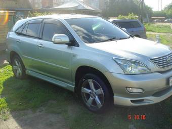 2003 Toyota Harrier Photos