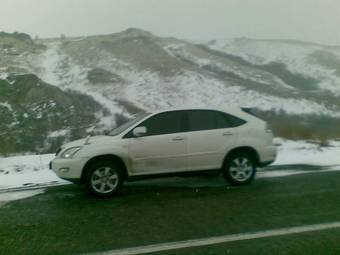 2003 Toyota Harrier Pictures