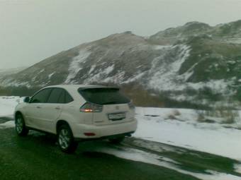 2003 Toyota Harrier Photos