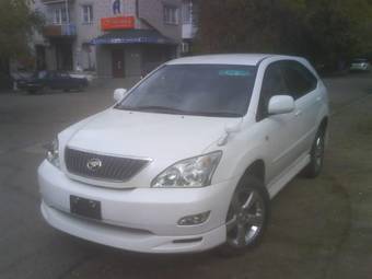 2003 Toyota Harrier Photos