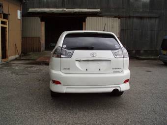 2003 Toyota Harrier Pictures