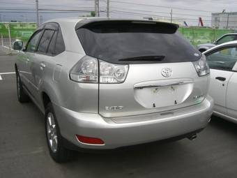 2003 Toyota Harrier Photos