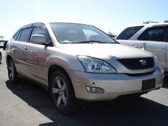 2003 Toyota Harrier Photos