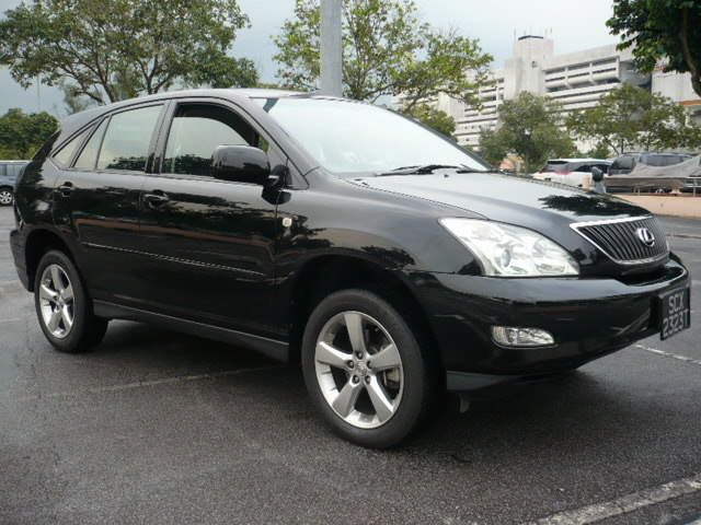 2004 Toyota Harrier