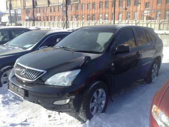 2004 Toyota Harrier