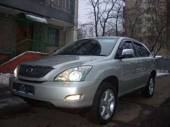 2004 Toyota Harrier