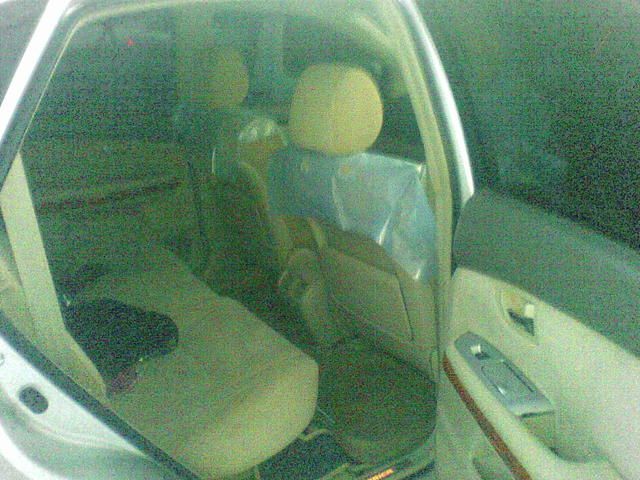 2004 Toyota Harrier