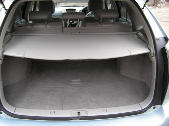 2004 Toyota Harrier