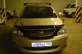 2004 Toyota Harrier