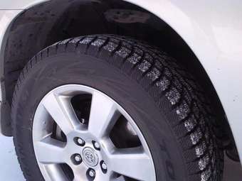 2004 Toyota Harrier Pictures