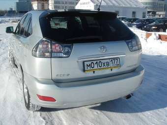 2004 Toyota Harrier Photos