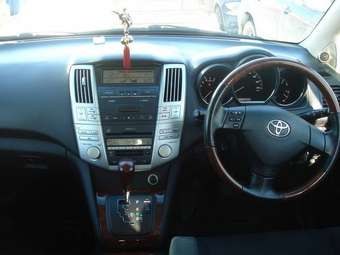 2004 Toyota Harrier For Sale