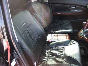 2004 Toyota Harrier Pics
