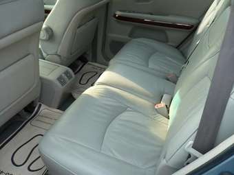 2004 Toyota Harrier Photos