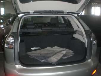 2004 Toyota Harrier Pics