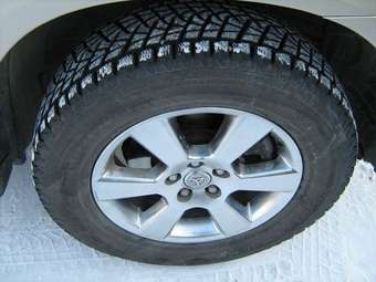 2004 Toyota Harrier Pics