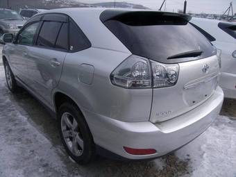 2004 Toyota Harrier Photos