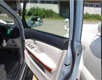 2004 Toyota Harrier Photos
