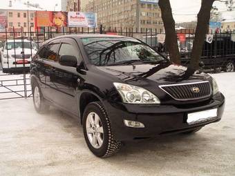 2004 Toyota Harrier Photos