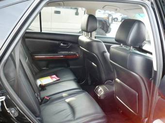 2004 Toyota Harrier Pictures