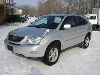 2004 Toyota Harrier Wallpapers