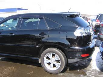 2004 Toyota Harrier Photos