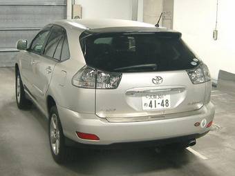 2004 Toyota Harrier Photos