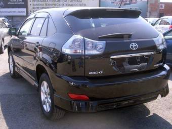2004 Toyota Harrier Photos