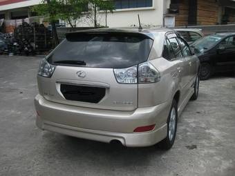 2004 Toyota Harrier Photos