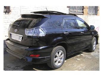 2004 Toyota Harrier Photos