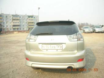 2004 Toyota Harrier Pics