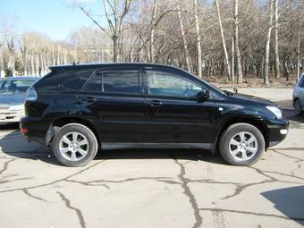 2004 Toyota Harrier Photos