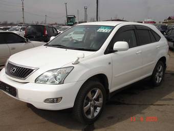 2004 Toyota Harrier Photos