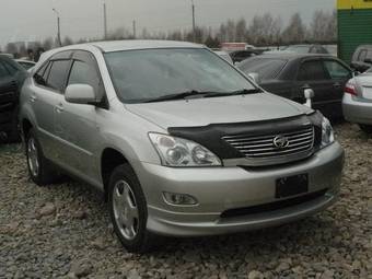 2004 Toyota Harrier Pictures