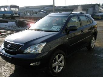 2004 Toyota Harrier Photos