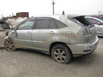 2004 Toyota Harrier Photos