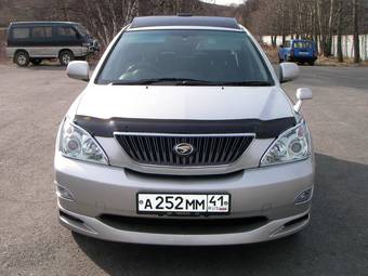 2004 Toyota Harrier Wallpapers