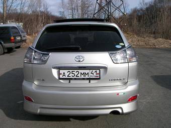 2004 Toyota Harrier Pics